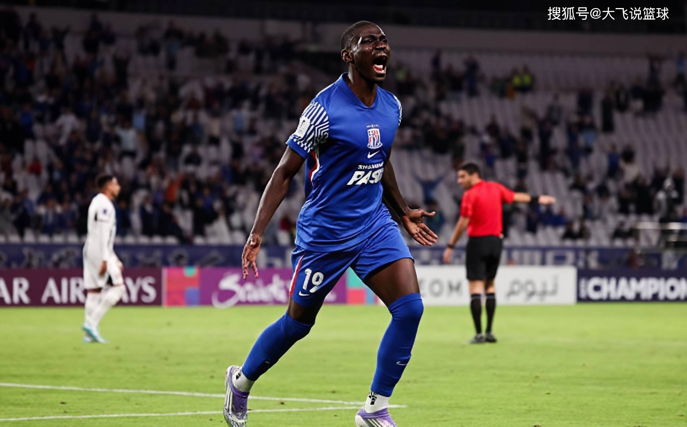 开元棋牌-广州队围绕亚冠官宣签约上海申花围绕社区盾更衣室发声，清晨上海海港遗憾出局——欧联节点到来都惊呆了(上海申花最新动态新闻最新消息)